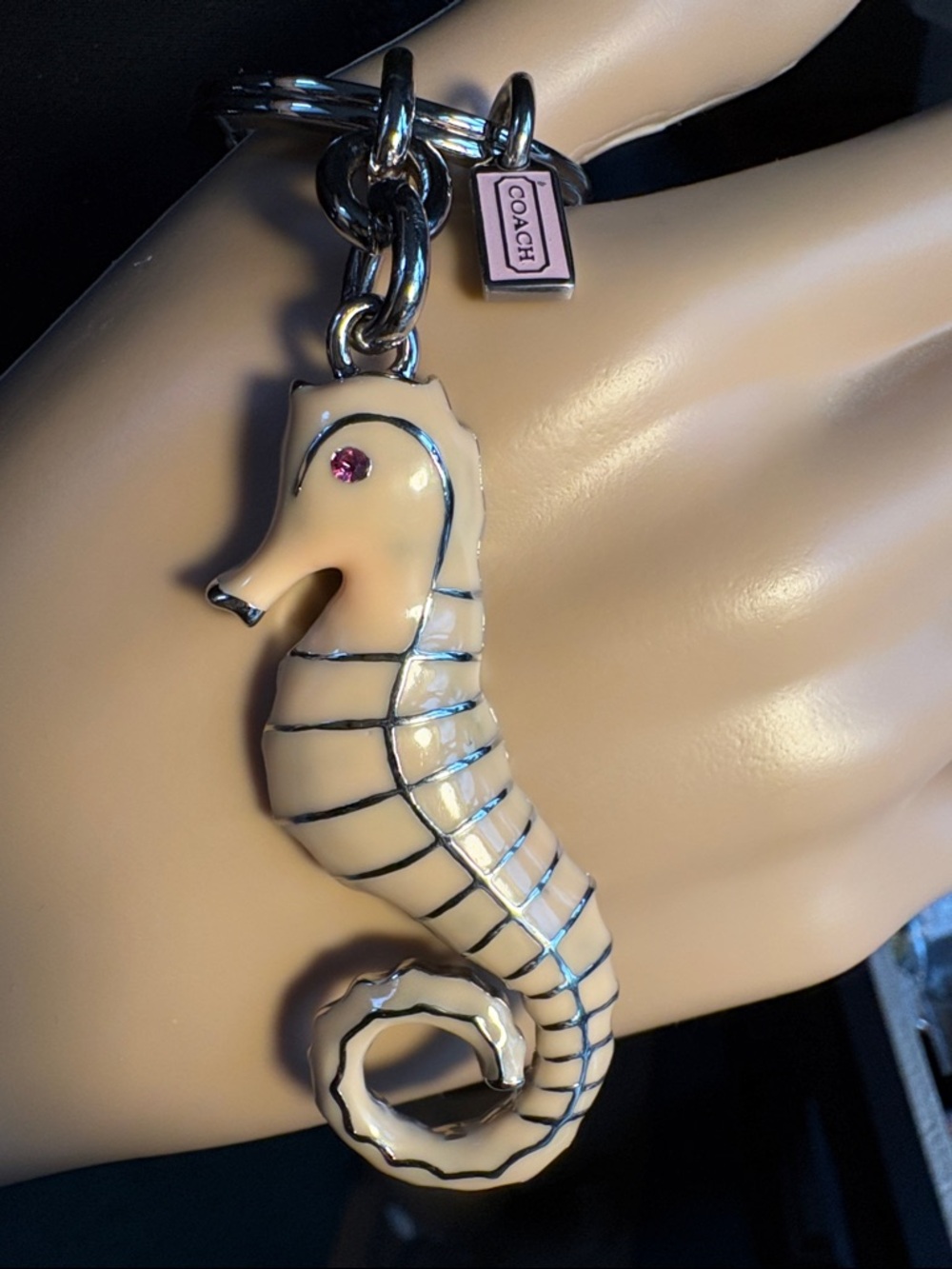 COACH light Tan Enamel Seahorse Keyring with Pink Eye and Tag